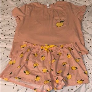 Comfy pajama set!